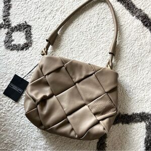 NWT Valentina Fiore Handbag